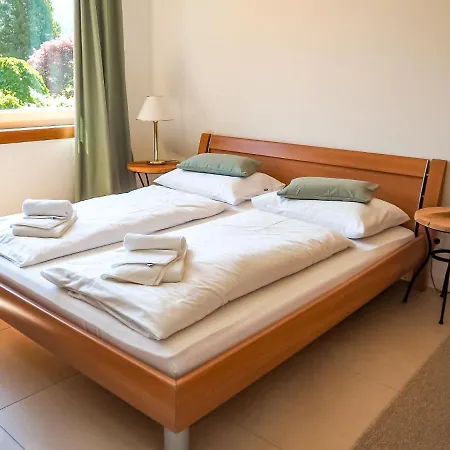 Apartmenthaus Dreier-5 By Interhome *