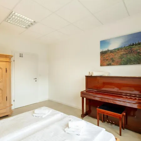 Apartmenthaus Dreier-5 By Interhome Neukirchen am Großvenediger