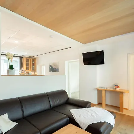 Apartamento Apartmenthaus Dreier-5 By Interhome Neukirchen am Großvenediger