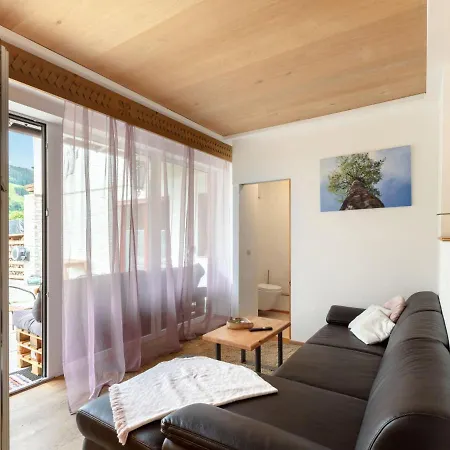 Apartmenthaus Dreier-5 By Interhome