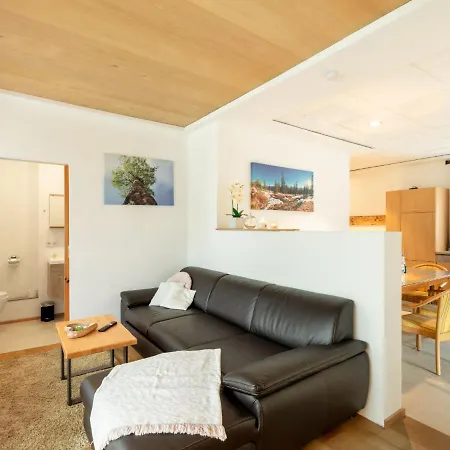 Garten By Interhome Apartman Neukirchen am Großvenediger